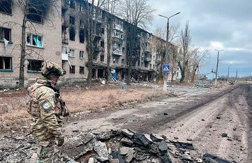 Ukrainische Polizisten in der ostukrainischen Stadt Awdijiwka (Oblast Donezk) während der dortigen Kämpfe im Jahr 2023. (Foto: National Police of Ukraine; CC BY-SA 4.0)