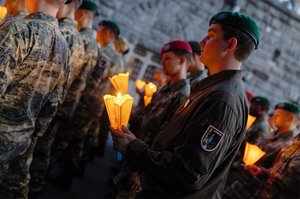 Die marianische Lichterprozession ist eines der Hauptereignisse während der Wallfahrt. (Foto: Bundesheer/Daniel Trippolt)